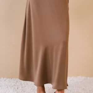 Textured Satin Skirt - Nude